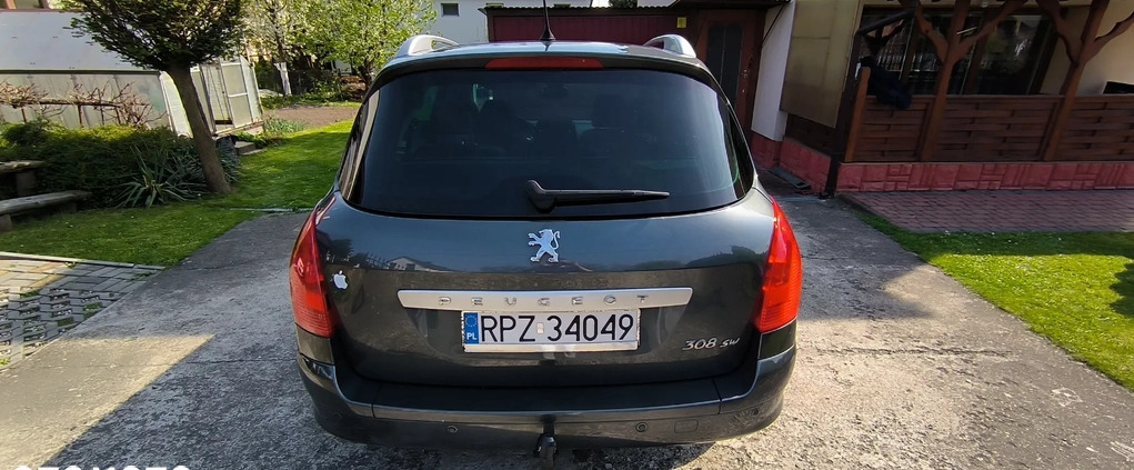 Peugeot 308 cena 11000 przebieg: 348000, rok produkcji 2008 z Przeworsk małe 277